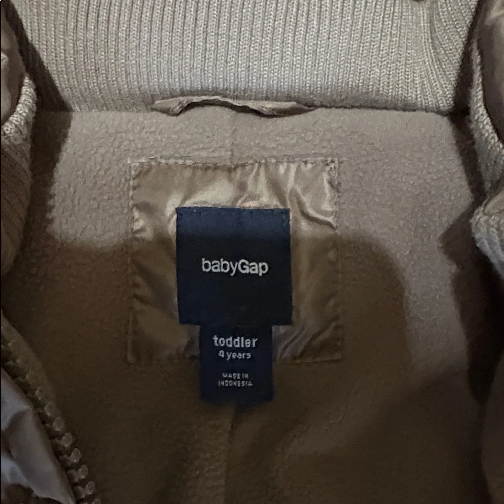 GAP Kids‎ Down Snowsuit with Faux Fur Hood